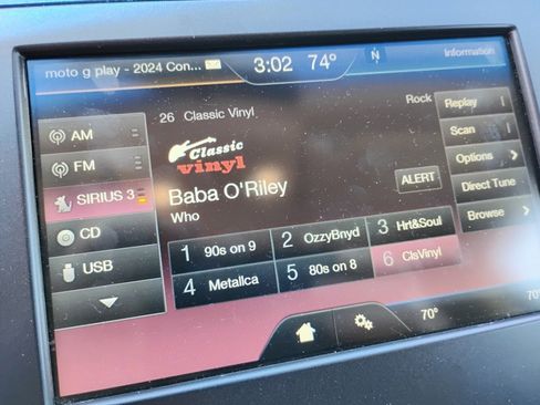 Used 2016 Lincoln MKZ FWD image 9