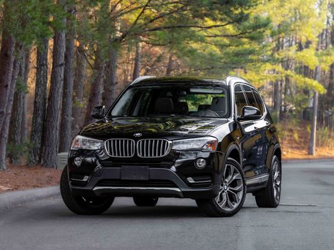 Used 2016 BMW X3 xDrive28i image 2