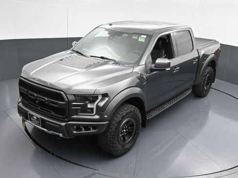 Used 2018 Ford F150 Raptor w/ Equipment Group 802A Luxury image 30