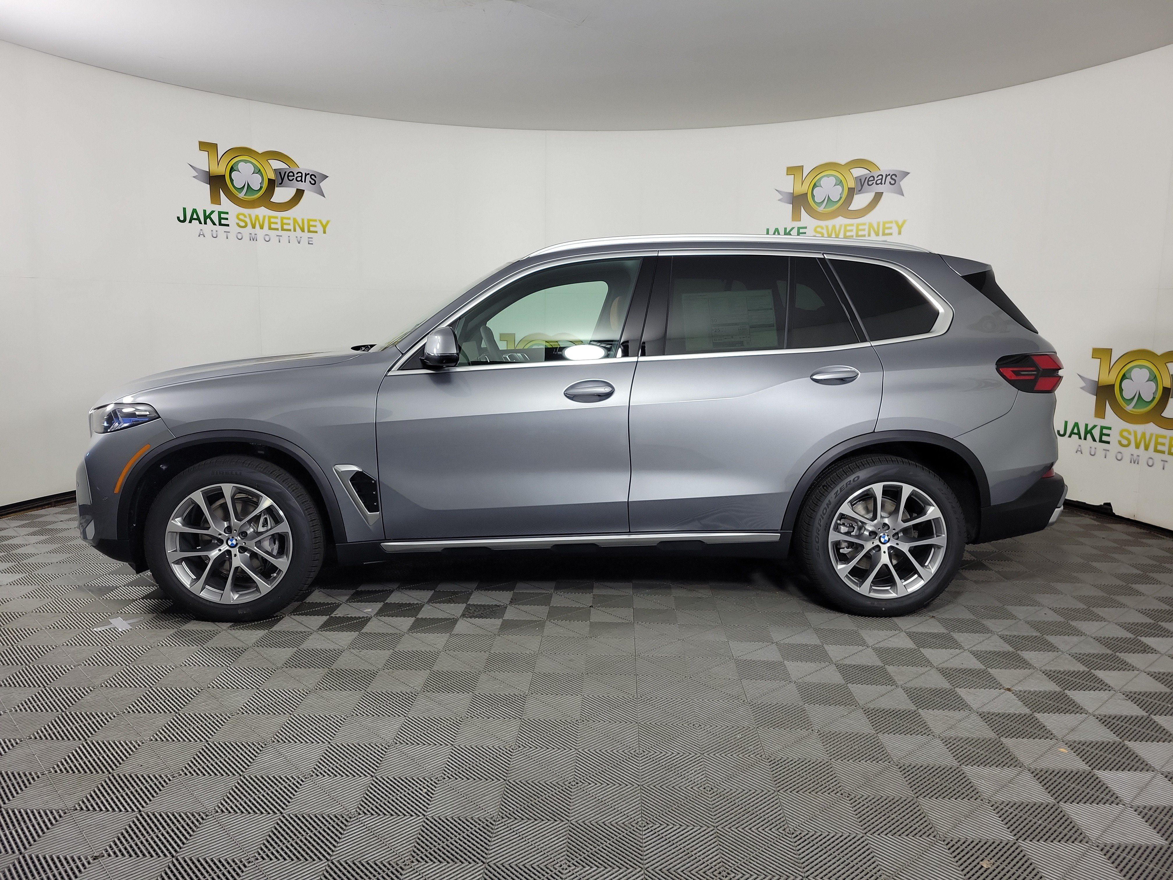 Certified 2026 BMW X5 xDrive40i AWD/4WD image 4