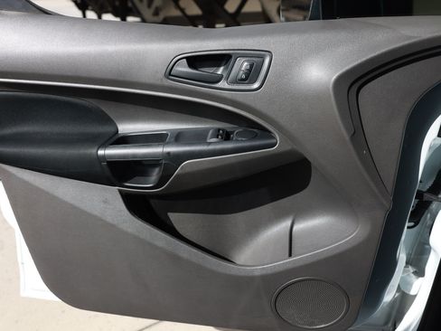 Used 2020 Ford Transit Connect XL FWD image 48