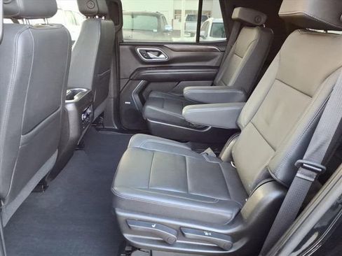 Used 2021 Chevrolet Tahoe LT w/ LT Signature Package image 7