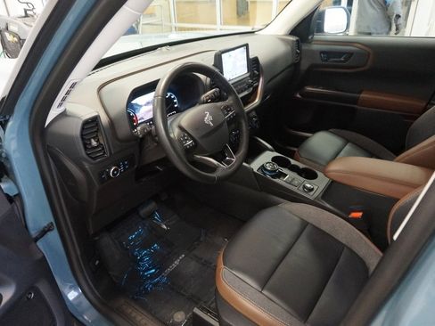 Used 2023 Ford Bronco Sport Outer Banks w/ Tech Package AWD/4WD image 7