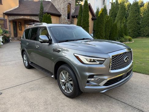 Used 2019 INFINITI QX80 Luxe w/ Proassist Package AWD/4WD image 4