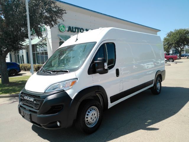 Used 2025 RAM ProMaster 3500 FWD image 1