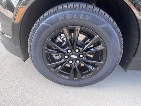 Used 2023 Cadillac XT5 Luxury image 9