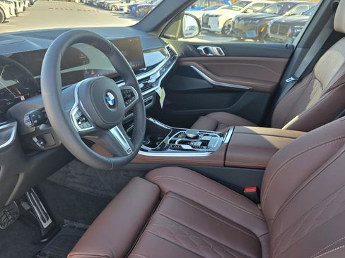 New 2026 BMW X5 sDrive40i w/ M Sport Package image 13