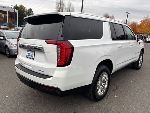 Certified 2024 GMC Yukon XL SLE image 8