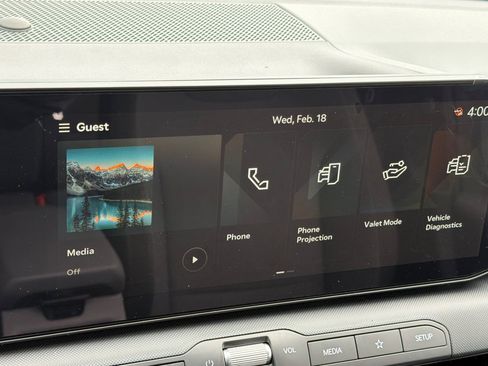 New 2026 Kia K4 LXS image 15