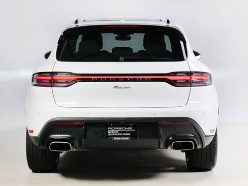 Certified 2026 Porsche Macan image 10