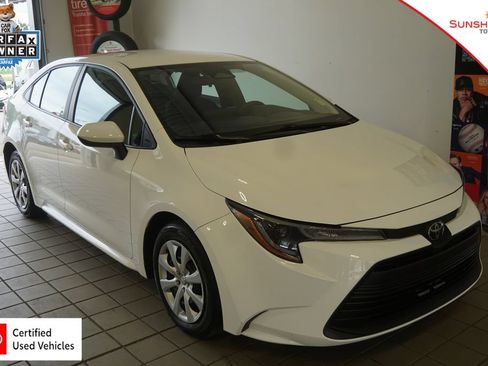Used 2024 Toyota Corolla LE FWD image 1