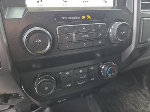 Used 2019 Ford F150 XLT w/ Equipment Group 301A Mid image 10