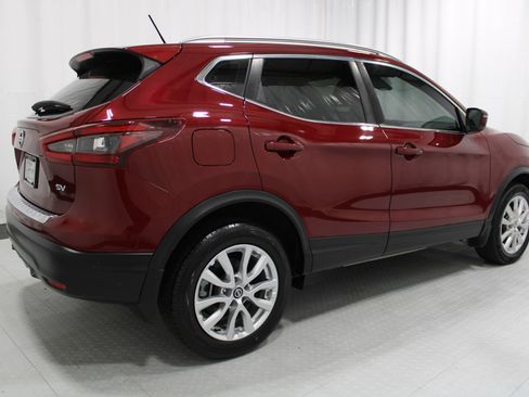 Used 2021 Nissan Rogue Sport SV FWD image 6