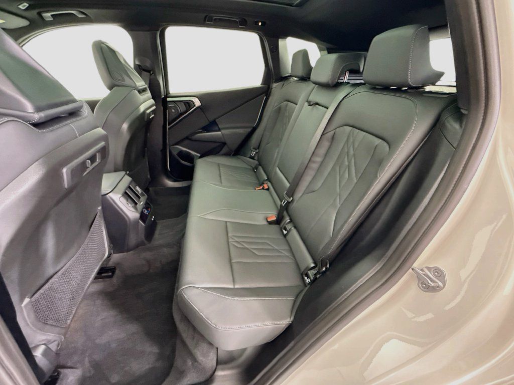 Certified 2025 BMW X3 M50 w/ Premium Package AWD/4WD image 19
