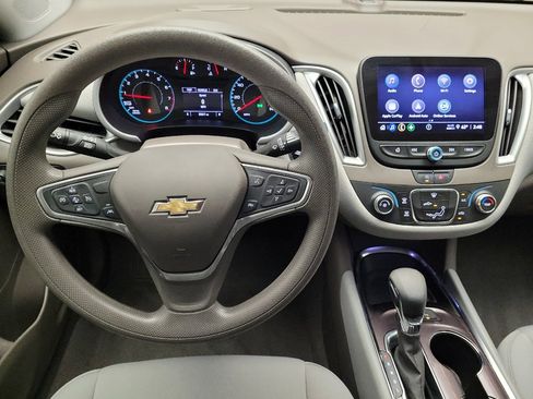 Used 2022 Chevrolet Malibu LS w/ Driver Confidence Package II image 22