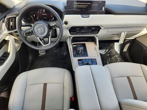 New 2025 MAZDA CX-90 Plug-In Hybrid w/ Premium Plus image 3