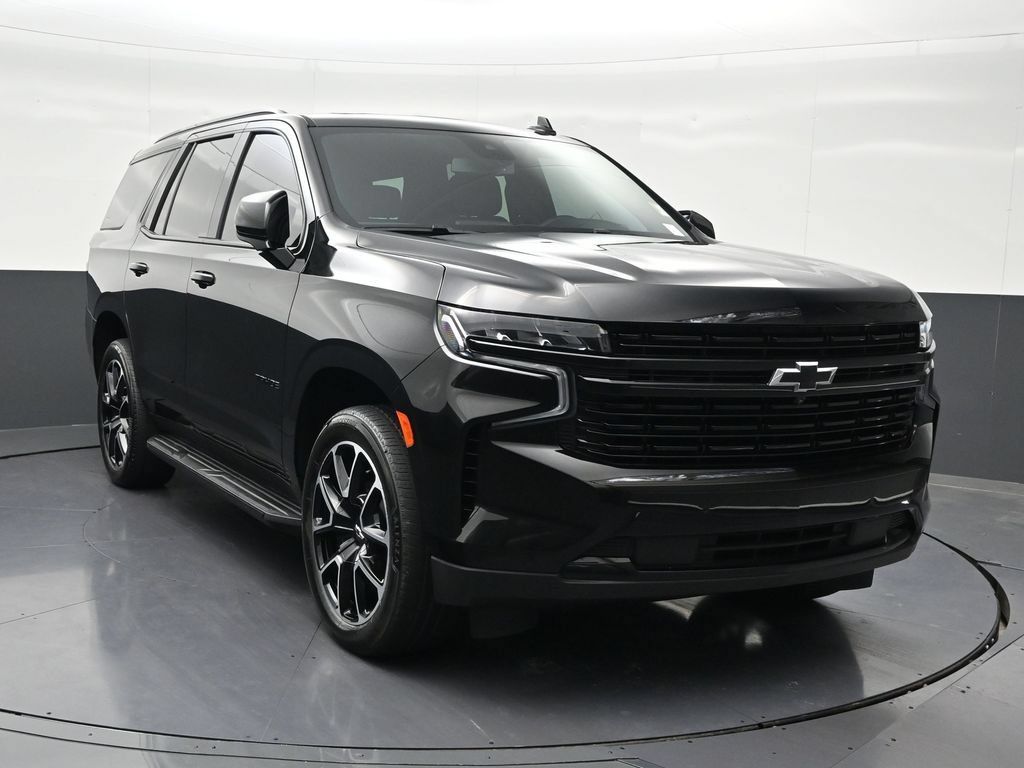 Used 2024 Chevrolet Tahoe RST w/ Luxury Package RWD image 8