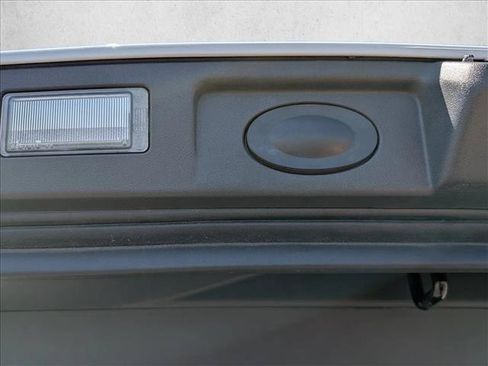 Used 2025 Rivian R1S Adventure AWD/4WD image 7