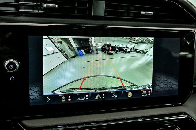 New 2026 GMC Sierra 1500 AT4 w/ Technology Package AWD/4WD image 16