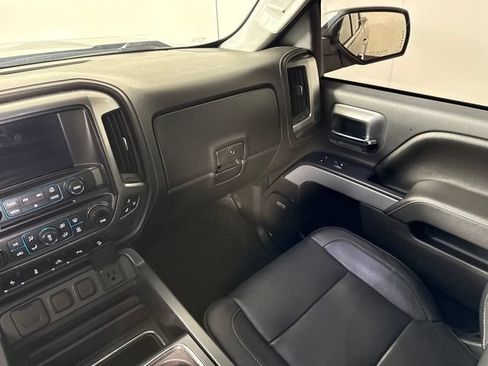 Used 2016 Chevrolet Silverado 1500 LTZ Z71 w/ LTZ Plus Package AWD/4WD image 30
