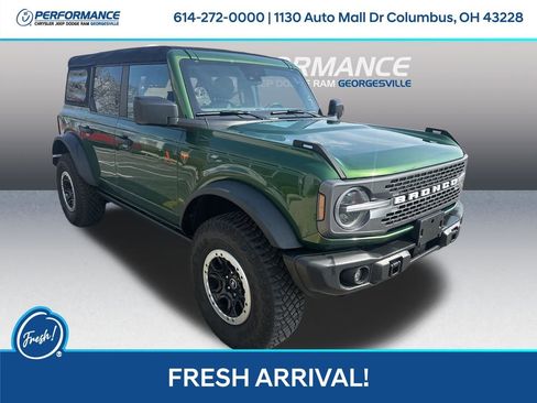 Used 2023 Ford Bronco Badlands w/ Sasquatch Package image 1