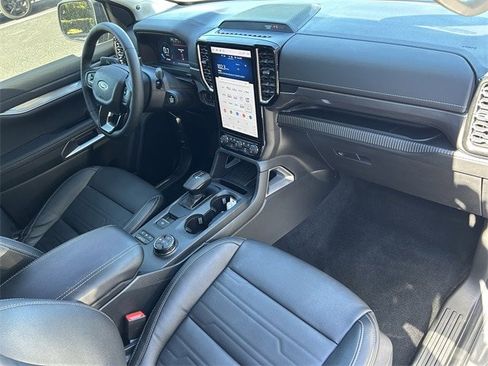 Used 2024 Ford Ranger Lariat w/ FX4 Off-Road Package image 17