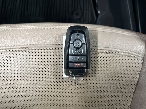 Used 2023 Ford Expedition Max Limited AWD/4WD image 40