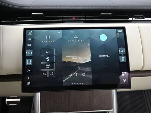New 2026 Land Rover Range Rover SE AWD/4WD image 27