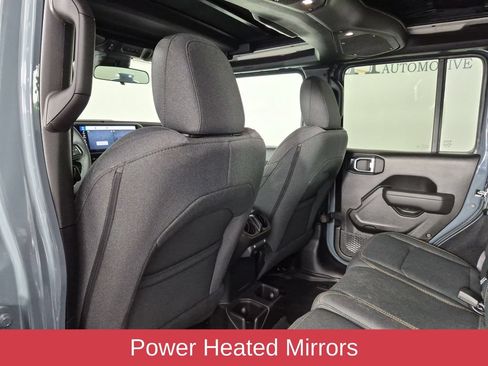 Used 2025 Jeep Wrangler Unlimited Sport AWD/4WD image 32