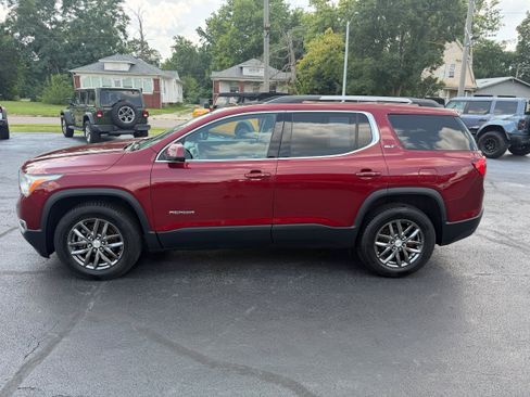 Used 2017 GMC Acadia SLT FWD image 18