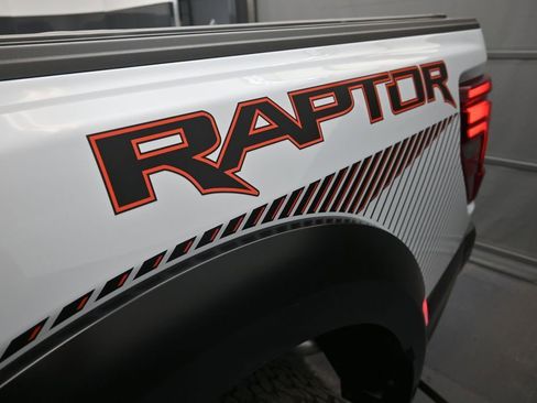 Used 2025 Ford F150 Raptor AWD/4WD image 2