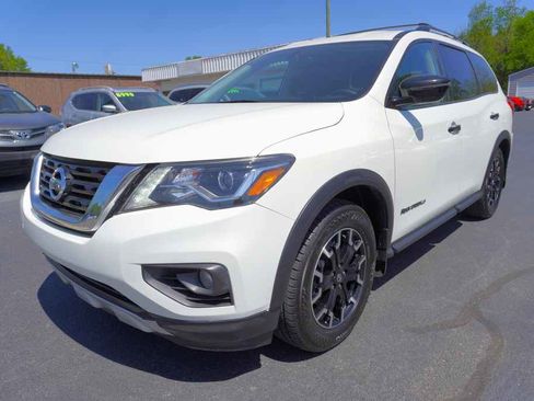 Used 2019 Nissan Pathfinder SV w/ Rock Creek Edition image 1