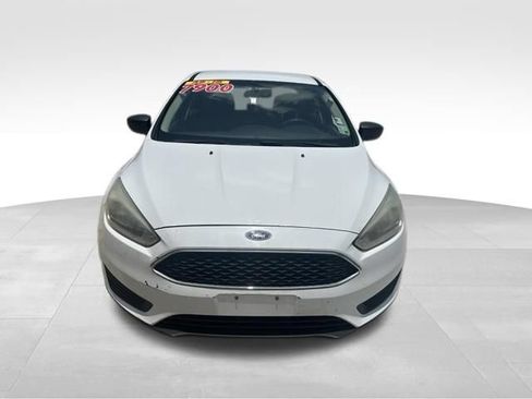 Used 2017 Ford Focus S FWD image 2