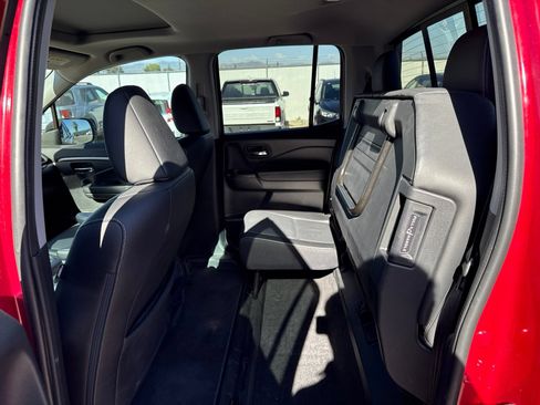Used 2023 Honda Ridgeline RTL image 9