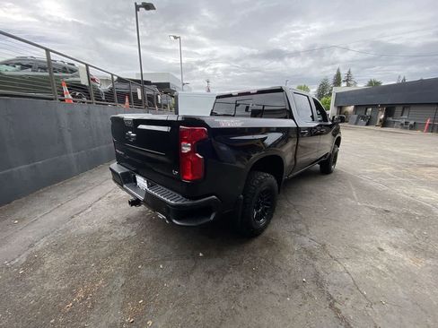 Used 2021 Chevrolet Silverado 1500 LT Trail Boss w/ Convenience Package II AWD/4WD image 6