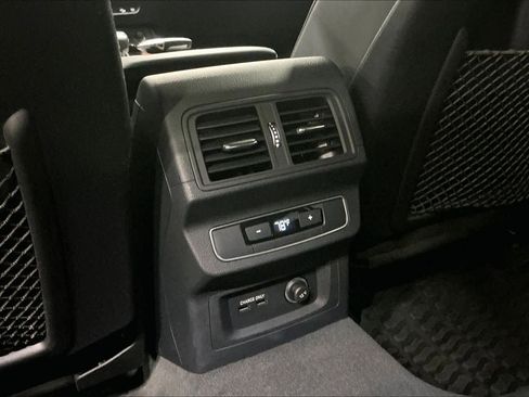 Used 2023 Audi Q5 2.0T Premium w/ Convenience Package image 35
