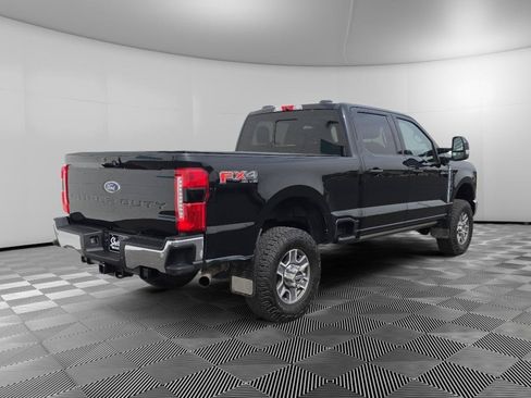 Used 2023 Ford F250 Lariat w/ Lariat Ultimate Package AWD/4WD image 4