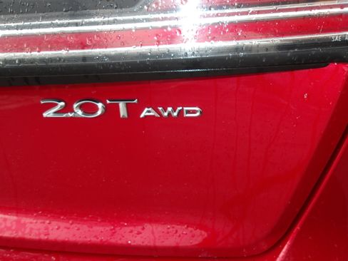 Used 2020 Lincoln Nautilus Reserve w/ Cargo Utility Package AWD/4WD image 9