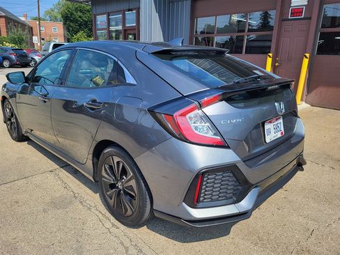 Used 2019 Honda Civic EX image 5