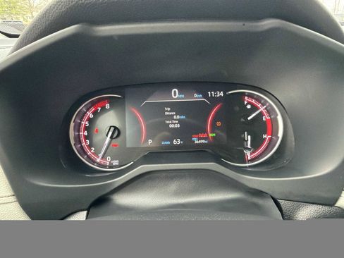 Used 2023 Toyota RAV4 XLE Premium image 19