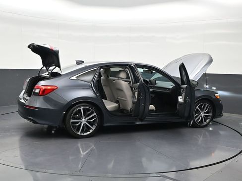 Used 2024 Honda Civic Touring image 30