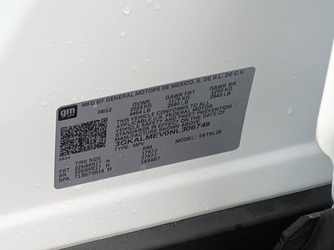 Used 2022 GMC Terrain SLE w/ Driver Convenience Package image 27