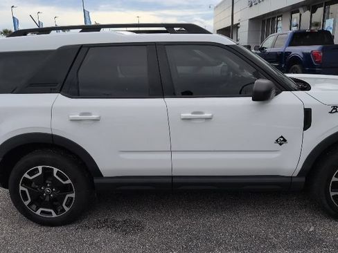 Used 2023 Ford Bronco Sport Outer Banks w/ Tech Package AWD/4WD image 3