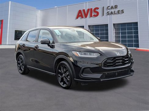 Used 2025 Honda HR-V Sport image 3