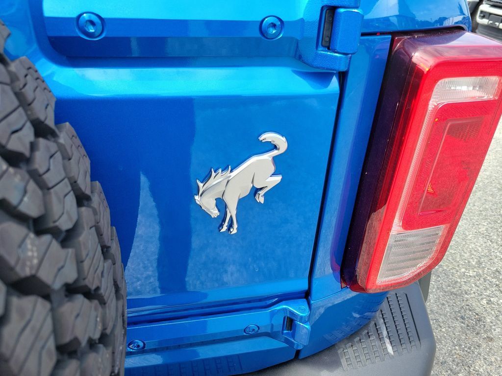 New 2026 Ford Bronco Heritage Edition AWD/4WD image 7