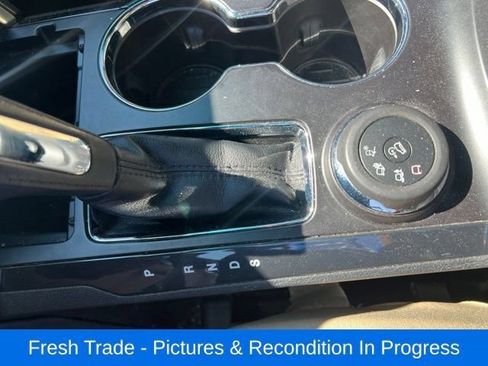 Used 2017 Ford Explorer Limited w/ Equipment Group 301A AWD/4WD image 15