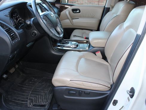 Used 2018 Nissan Armada SL w/ Premium Package image 16