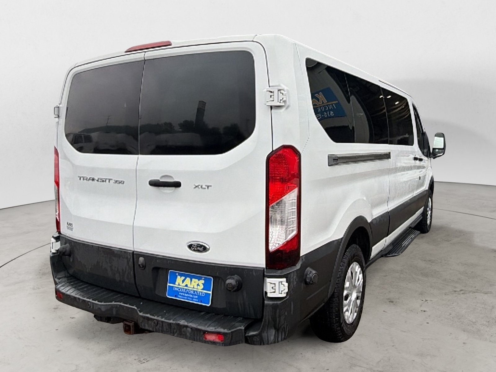 Used 2015 Ford Transit 350 XLT RWD image 5