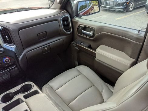 Used 2021 Chevrolet Silverado 1500 LT w/ All Star Edition Plus image 18