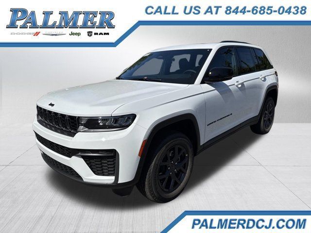 New 2027 Jeep Grand Cherokee Altitude RWD image 1